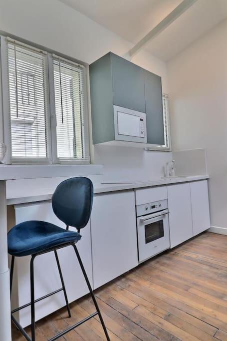 סן-קואן Unique Loft Apartment Located 15 Minutes From The Champs Elysees מראה חיצוני תמונה